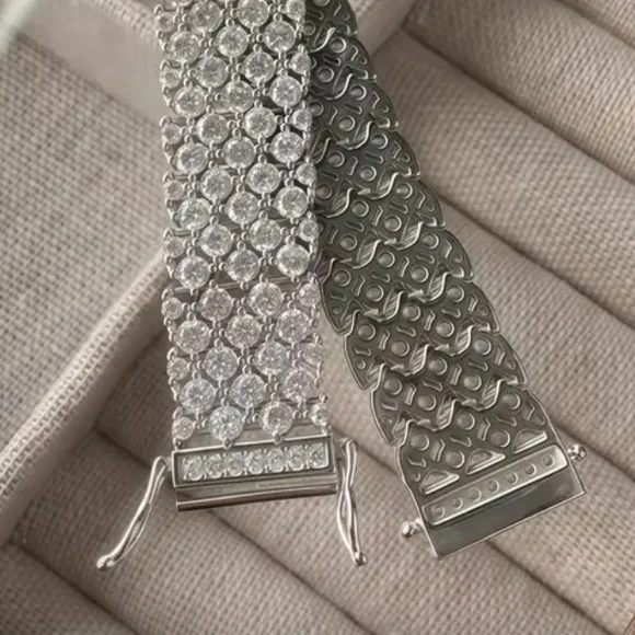 Dazzling 925 Sterling Silver Moissanite Wide Bracelet 6.79" New - Picture 13 of 13